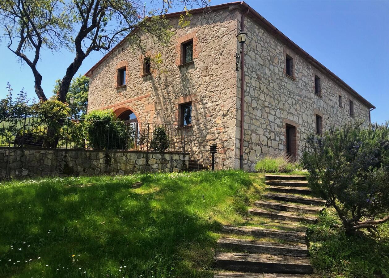 הוילה סרטאנו Borgo Poggio Bianco מראה חיצוני תמונה